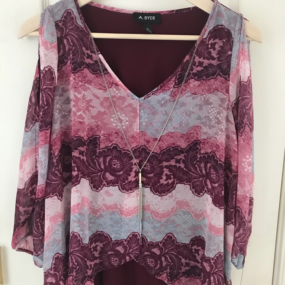NWT A Byer Cold Shoulder Top with Lariat